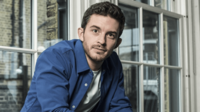 Jonathan Bailey Net Worth